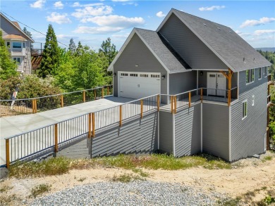 Welcome to your mountain sanctuary!  Step inside this newly on Lake Arrowhead Country Club in California - for sale on GolfHomes.com, golf home, golf lot