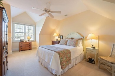 Beautifully maintained home in immaculate condition on a large on Haig Point Golf Club in South Carolina - for sale on GolfHomes.com, golf home, golf lot