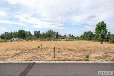 Great 1 acre lot right on the Teton Lakes golf course right on Teton Lakes Golf Courses in Idaho - for sale on GolfHomes.com, golf home, golf lot