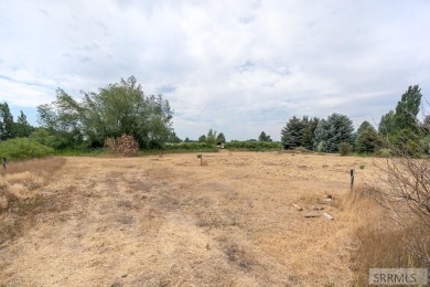 Great 1 acre lot right on the Teton Lakes golf course right on Teton Lakes Golf Courses in Idaho - for sale on GolfHomes.com, golf home, golf lot