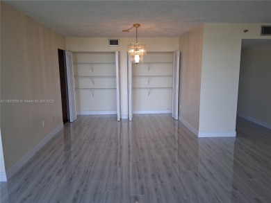 Motivated sellers!! Offering this 1475 sf Beautiful 3/2 on Pembroke Lakes Golf Club in Florida - for sale on GolfHomes.com, golf home, golf lot