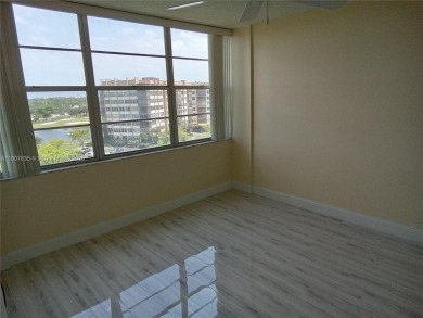 Motivated sellers!! Offering this 1475 sf Beautiful 3/2 on Pembroke Lakes Golf Club in Florida - for sale on GolfHomes.com, golf home, golf lot