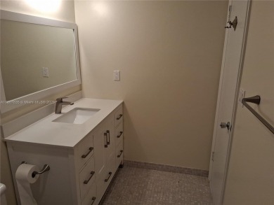Motivated sellers!! Offering this 1475 sf Beautiful 3/2 on Pembroke Lakes Golf Club in Florida - for sale on GolfHomes.com, golf home, golf lot