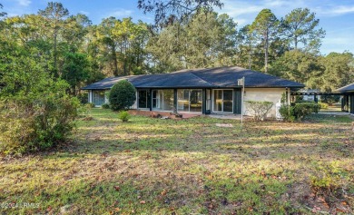 Stunning Sprawling Ranch Home on the Golf Course! Discover your on Ladys Island Country Club in South Carolina - for sale on GolfHomes.com, golf home, golf lot