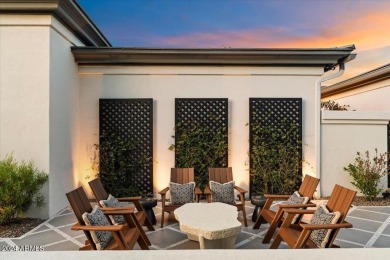 The perfect lock and leave that is move in ready with designer on Camelback Golf Club in Arizona - for sale on GolfHomes.com, golf home, golf lot