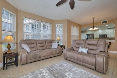 Beautiful 3 bedroom end unit condo in Lexington Country Club's on Lexington Country Club in Florida - for sale on GolfHomes.com, golf home, golf lot