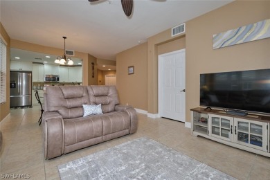 Beautiful 3 bedroom end unit condo in Lexington Country Club's on Lexington Country Club in Florida - for sale on GolfHomes.com, golf home, golf lot