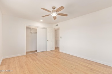 Welcome to this beautifully maintained Del Webb home in the on Sun City Lakes West and East in Arizona - for sale on GolfHomes.com, golf home, golf lot
