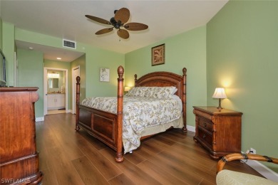 Beautiful 3 bedroom end unit condo in Lexington Country Club's on Lexington Country Club in Florida - for sale on GolfHomes.com, golf home, golf lot