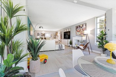 LOOK AT THIS GEM NESTLED IN PALM AIRE COUNTRY CLUB!! ALL AGES on Palm-Aire Country Club and Resort - The Oaks in Florida - for sale on GolfHomes.com, golf home, golf lot