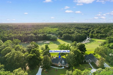 Gracious Southern Living in Prestigious Willbrook Plantation! on Willbrook Plantation Golf Club in South Carolina - for sale on GolfHomes.com, golf home, golf lot