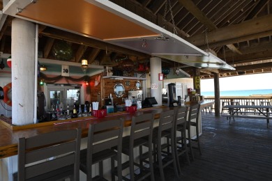 This spacious one bedroom unit, equipped with hall bunk beds, is on Sandpiper Cove Golf Course in Florida - for sale on GolfHomes.com, golf home, golf lot