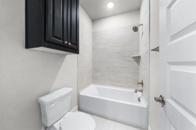 **HUGE PRICE IMPROVEMENT!  PRICE REDUCED $100K!!**  This on Heath Golf and Yacht Club in Texas - for sale on GolfHomes.com, golf home, golf lot