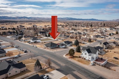 Welcome to your dream home, blending modern comfort with rustic on Canyon Breeze Golf Course in Utah - for sale on GolfHomes.com, golf home, golf lot