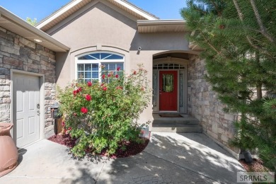 Tucked near Sage Lakes Golf Course, this timeless home offers a on Sage Lakes Municipal Golf Course in Idaho - for sale on GolfHomes.com, golf home, golf lot