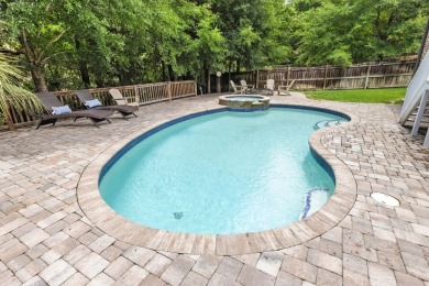 JUST LISTED in the golf community of Rocky Bayou Country Club on Rocky Bayou Country Club in Florida - for sale on GolfHomes.com, golf home, golf lot