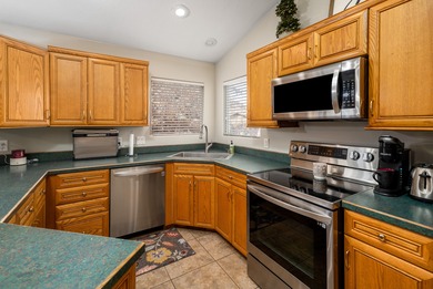 Well-located home on a quiet street in the desirable Bloomington on St. George Golf Course in Utah - for sale on GolfHomes.com, golf home, golf lot