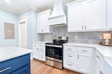 Welcome to this beautifully maintained 3-bedroom, 2-bath home on Stillwaters Golf and Country Club in Alabama - for sale on GolfHomes.com, golf home, golf lot