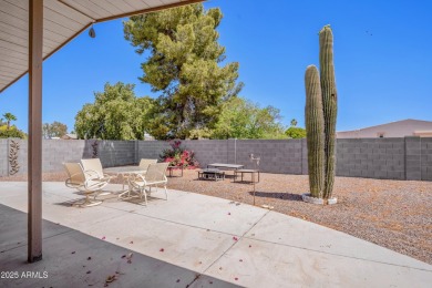 Welcome to resort-style living in the heart of of the highly on Sun Lakes Country Club in Arizona - for sale on GolfHomes.com, golf home, golf lot