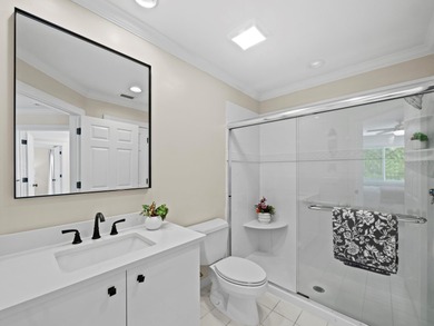 Elegant 5BR/5BA home in the gated community of Corey's Landing on Longboat Key Golf Club Resort in Florida - for sale on GolfHomes.com, golf home, golf lot