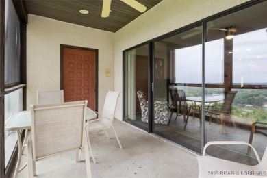 Welcome to this beautiful duplex-style condominium in the on Seasons Ridge At Four Seasons in Missouri - for sale on GolfHomes.com, golf home, golf lot
