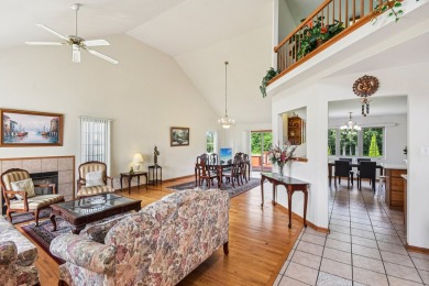 Step into this Amazing custom-built home offering 4 bedrooms and on Lincoln Oaks Golf Course in Illinois - for sale on GolfHomes.com, golf home, golf lot