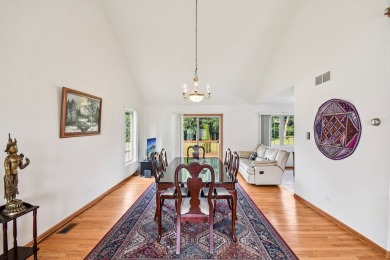 Step into this Amazing custom-built home offering 4 bedrooms and on Lincoln Oaks Golf Course in Illinois - for sale on GolfHomes.com, golf home, golf lot