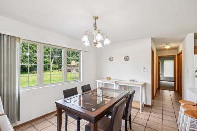 Step into this Amazing custom-built home offering 4 bedrooms and on Lincoln Oaks Golf Course in Illinois - for sale on GolfHomes.com, golf home, golf lot