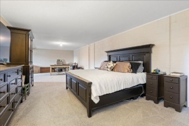 Don't wait to check out this very clean traditional ranch home on Glenwood Country Club in Iowa - for sale on GolfHomes.com, golf home, golf lot