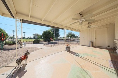 Great opportunity to own this 2 bedroom, 2 bath home with an on Sun City South Golf Course in Arizona - for sale on GolfHomes.com, golf home, golf lot