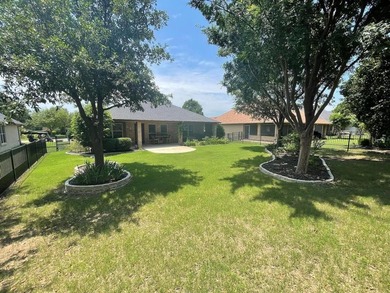Lovely 2-bedroom, 2-bath single-story home in the popular Robson on Wildhorse Golf Club of Robson Ranch in Texas - for sale on GolfHomes.com, golf home, golf lot