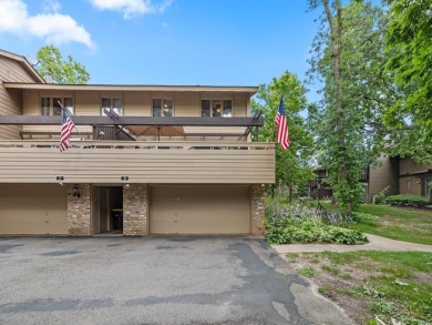 End Unit, SS Appliances, Granite Counter Tops, Hardwood Floors


 on Birnamwood Golf Course in Minnesota - for sale on GolfHomes.com, golf home, golf lot