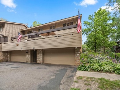 End Unit, SS Appliances, Granite Counter Tops, Hardwood Floors


 on Birnamwood Golf Course in Minnesota - for sale on GolfHomes.com, golf home, golf lot