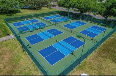 The seller is generously offering a $2,000 credit toward the on Stonecrest Golf and Club Club in Florida - for sale on GolfHomes.com, golf home, golf lot