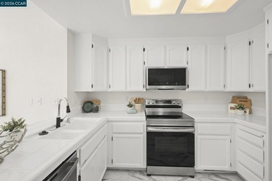 Rarely available and highly sought-after Rosslyn Model in on Rossmoor Golf Course in California - for sale on GolfHomes.com, golf home, golf lot