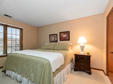 Welcome home to this rarely available 3 bedroom/2 bath with 2 on Oak Hills Country Club in Illinois - for sale on GolfHomes.com, golf home, golf lot