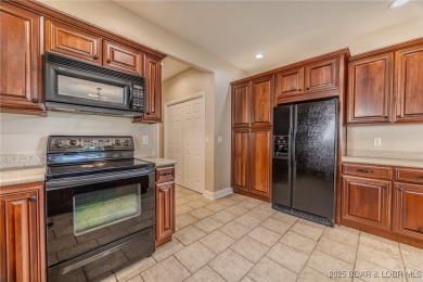 Welcome to your ultimate golf course retreat!  This beautifully on The Club At Porto Cima in Missouri - for sale on GolfHomes.com, golf home, golf lot