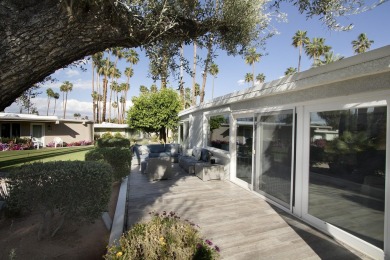 This stunning 2-bedroom, 2-bath co-op is located in the on Thunderbird Country Club in California - for sale on GolfHomes.com, golf home, golf lot