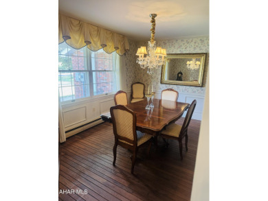 Beautiful four bedroom, three and a half bath home situated on on Summit Country Club in Pennsylvania - for sale on GolfHomes.com, golf home, golf lot