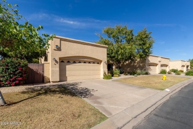 Beautiful move-in ready townhome in Alta Mesa Townhomes close to on Alta Mesa Golf Club in Arizona - for sale on GolfHomes.com, golf home, golf lot