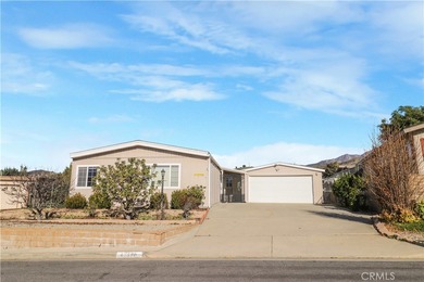 Beautiful 1978 manufactured home situated right on the course! on Morongo Golf Club at Tukwet Canyon in California - for sale on GolfHomes.com, golf home, golf lot