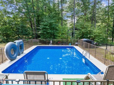This charming meticulously maintained 3-bedroom 1.5 bath cape on Mojalaki Country Club in New Hampshire - for sale on GolfHomes.com, golf home, golf lot
