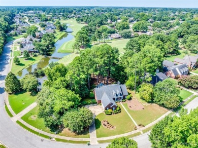 Call quickly to tour this absolutely BEAUTIFUL 5-bedroom, 3 on Wynlakes Golf and Country Club in Alabama - for sale on GolfHomes.com, golf home, golf lot