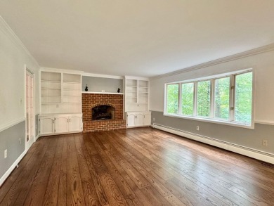 Almost 1 acre in desirable, convenient Hunting Hills.  Great on Hunting Hills Country Club in Virginia - for sale on GolfHomes.com, golf home, golf lot
