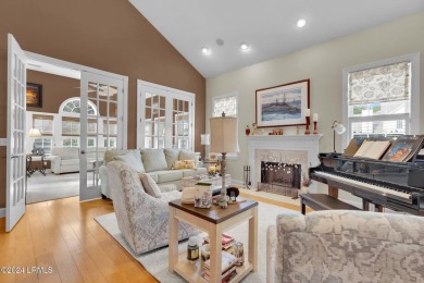 Enjoy this INCREDIBLY UPDATED 3BR/2.5BA Berkley model end-unit on Hampton Hall Club in South Carolina - for sale on GolfHomes.com, golf home, golf lot