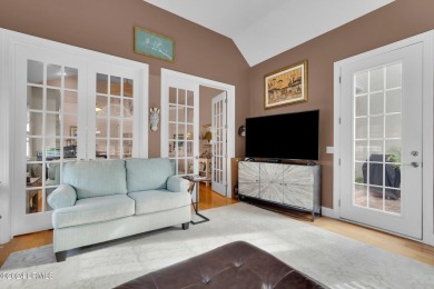 Enjoy this INCREDIBLY UPDATED 3BR/2.5BA Berkley model end-unit on Hampton Hall Club in South Carolina - for sale on GolfHomes.com, golf home, golf lot