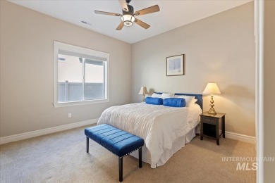 Welcome to Hunters Point, where golf and so much more await you on Hunters Point Golf Club in Idaho - for sale on GolfHomes.com, golf home, golf lot