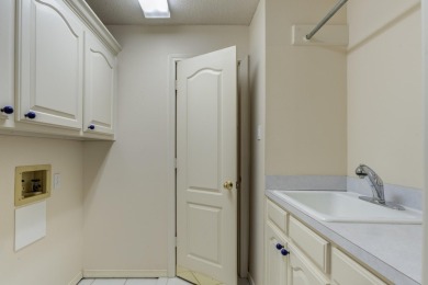 Welcome to a comfortable, quiet retreat in the most charming on LakeRidge Country Club in Texas - for sale on GolfHomes.com, golf home, golf lot