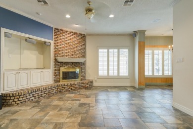 Welcome to a comfortable, quiet retreat in the most charming on LakeRidge Country Club in Texas - for sale on GolfHomes.com, golf home, golf lot