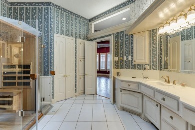 Welcome to a comfortable, quiet retreat in the most charming on LakeRidge Country Club in Texas - for sale on GolfHomes.com, golf home, golf lot
